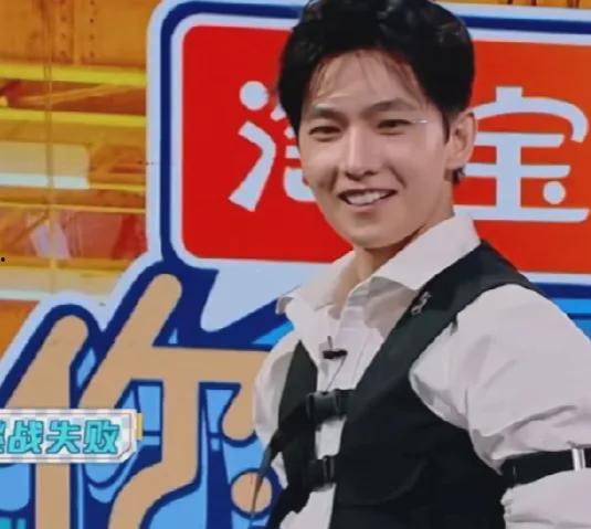 杨洋爆料魏大勋视频,视频曝光惊人内幕  第1张